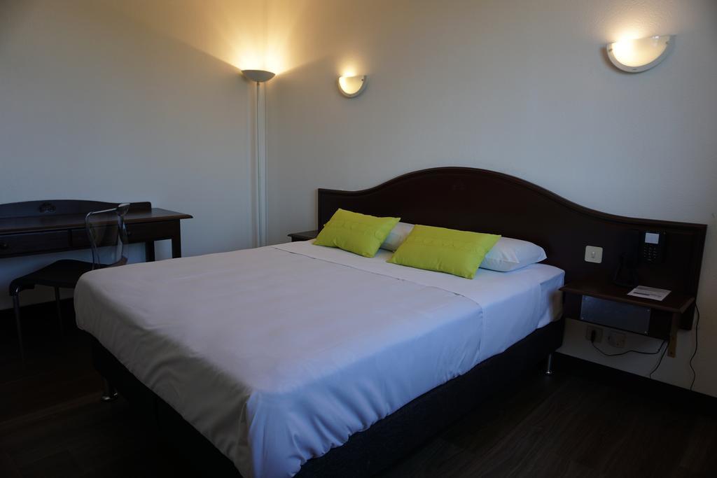 Le Neoulous Hotel Le Boulou Ngoại thất bức ảnh