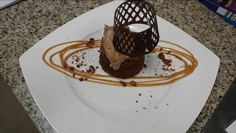Le Neoulous Hotel Le Boulou Ngoại thất bức ảnh